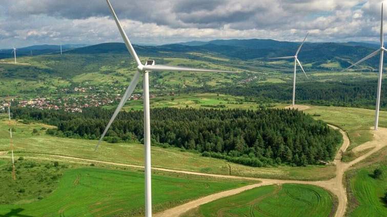 The company OKKO is investing 500 million euros in the construction of solar and wind power plants