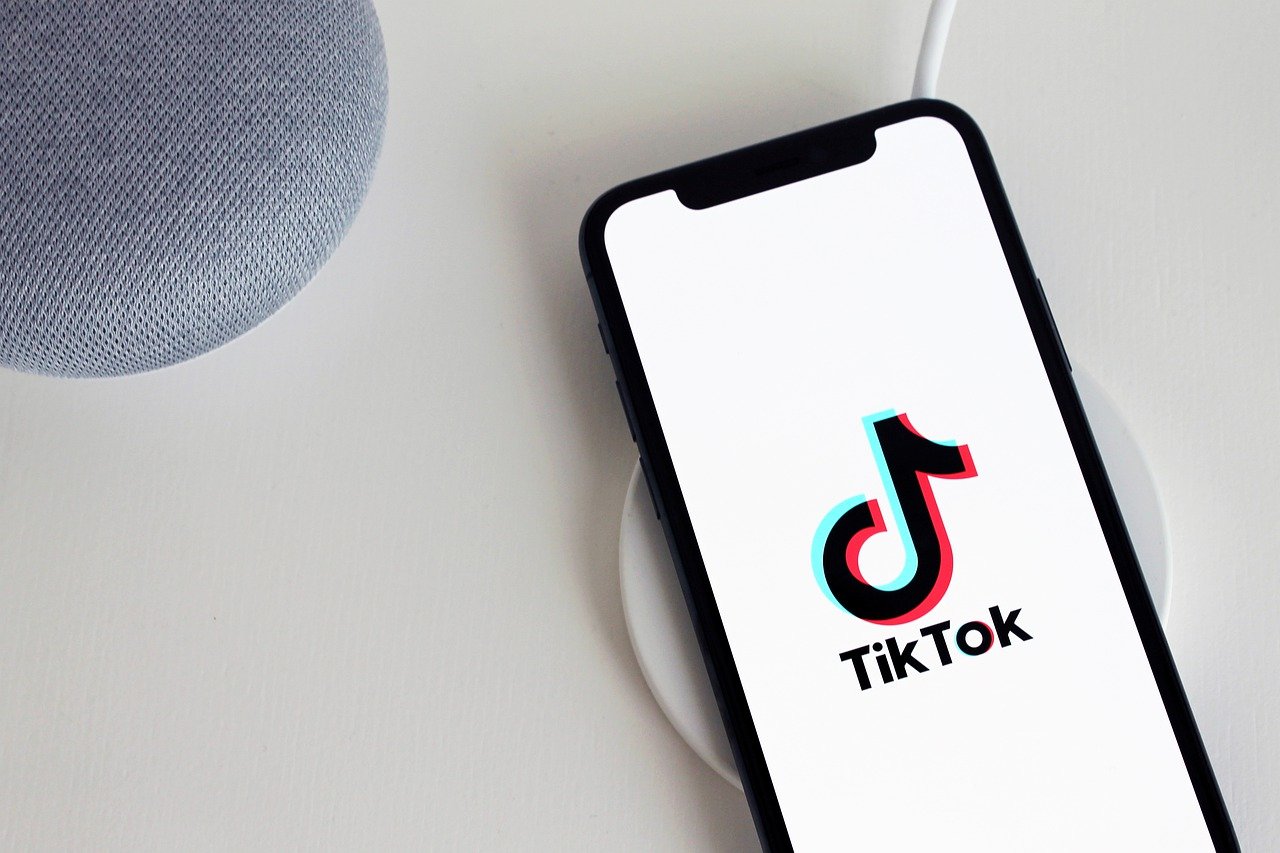 TikTok може інвестувати $8,8 млрд у будівництво центрів обробки даних у Таїланді за 5 років